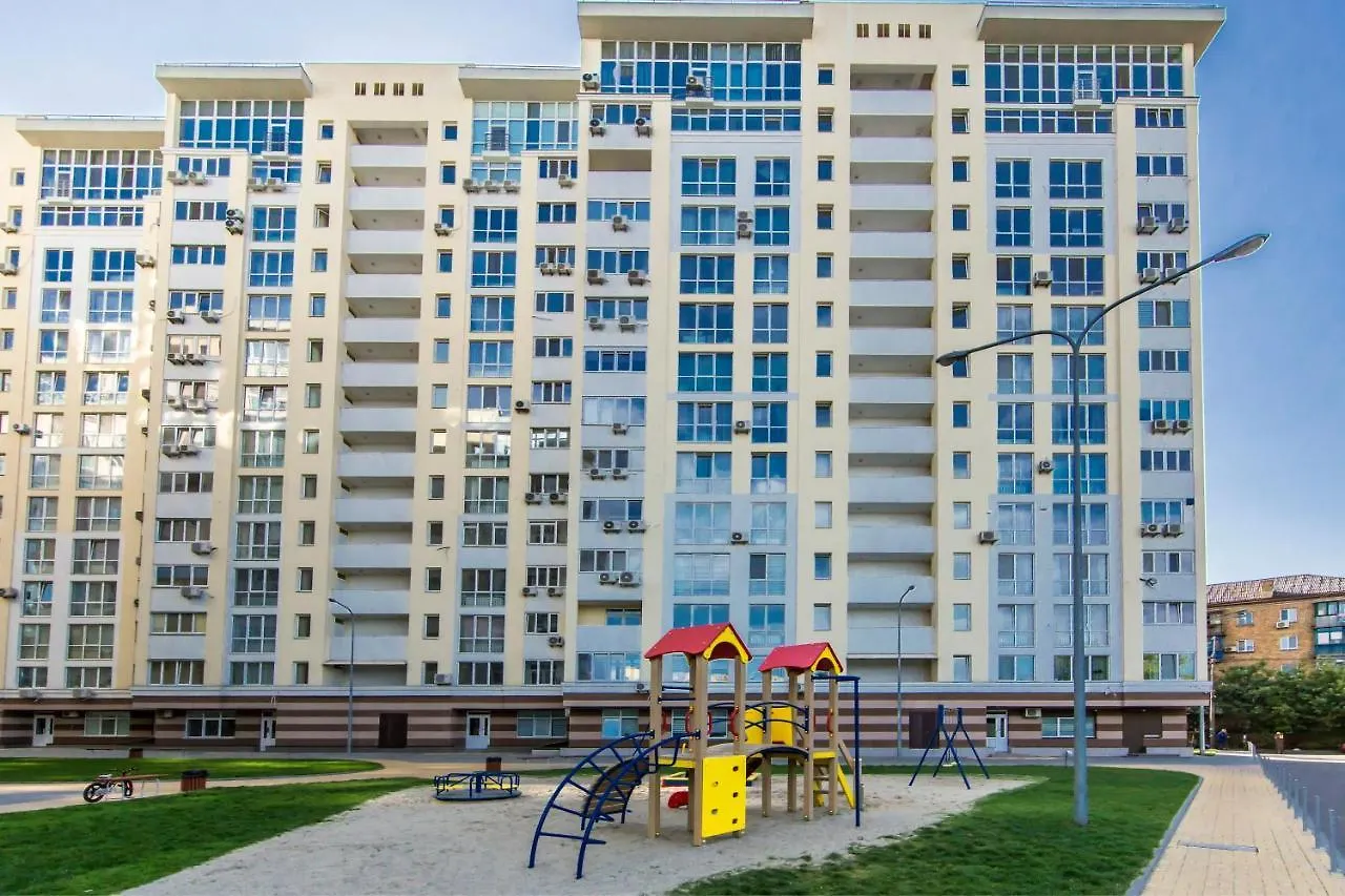 Стильна Квартира В Сучасному Комплексі Метро Нивки Kyiv Apartment
